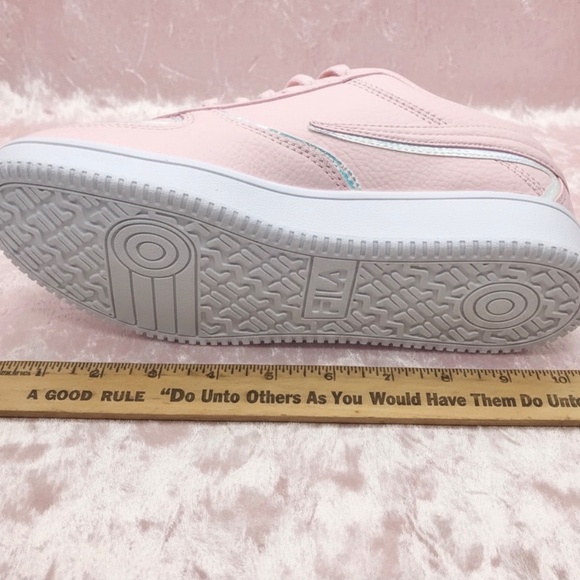 New FILA Women’s Sneakers, Size US Women’s 7.5, Pink Athletic Shoes - Picture 15 of 16